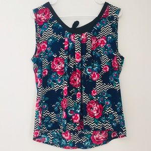 CANDIE’S Sleeveless Pink Floral Blouse Chevron Top Size XL